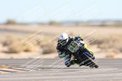 media/Dec-07-2025-CVMA (Sun) [[3e7d2de5dc]]/Race 11-Formula 2-CVMA Hooligans-American Thunder/